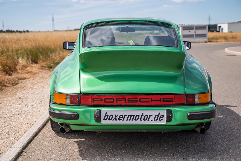 Porsche 911 Carrera 3.0