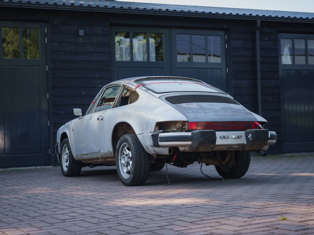 Porsche 911 “25 Jahre Jubiläumsmodell”