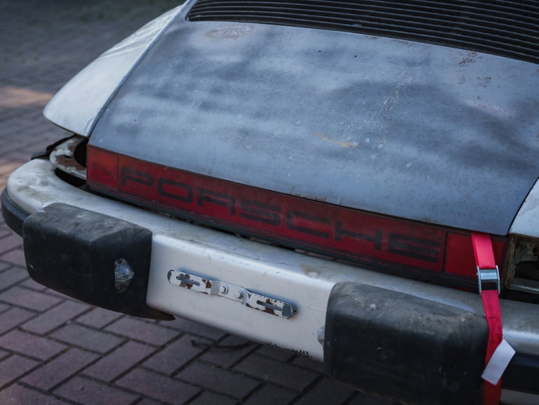 Porsche 911 “25 Jahre Jubiläumsmodell”