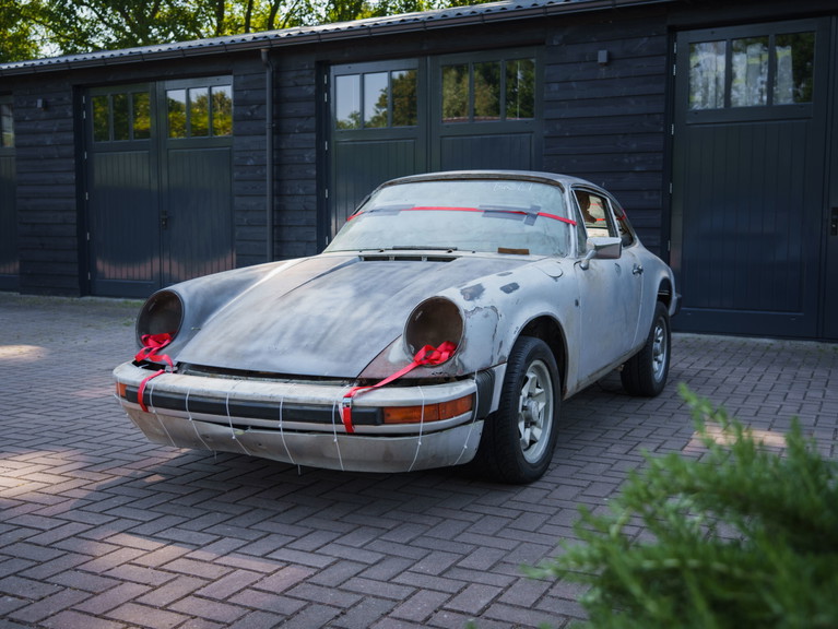 Porsche 911 “25 Jahre Jubiläumsmodell”