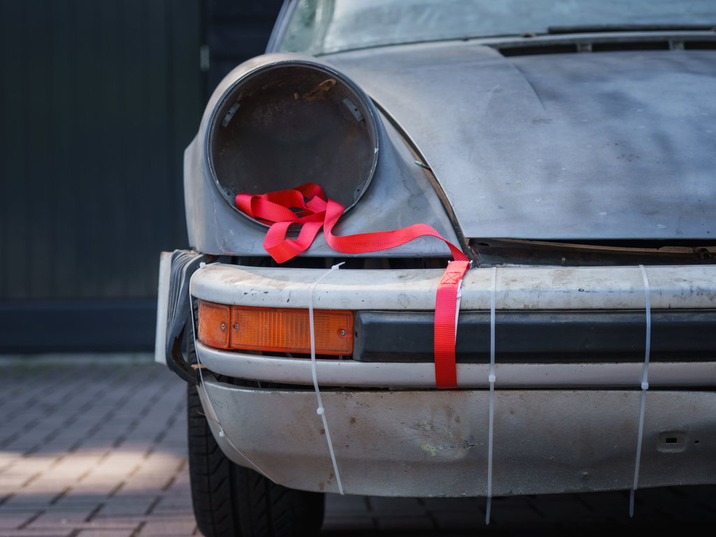 Porsche 911 “25 Jahre Jubiläumsmodell”