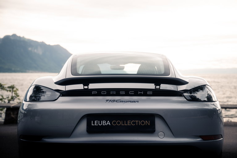 Porsche 718 Cayman T