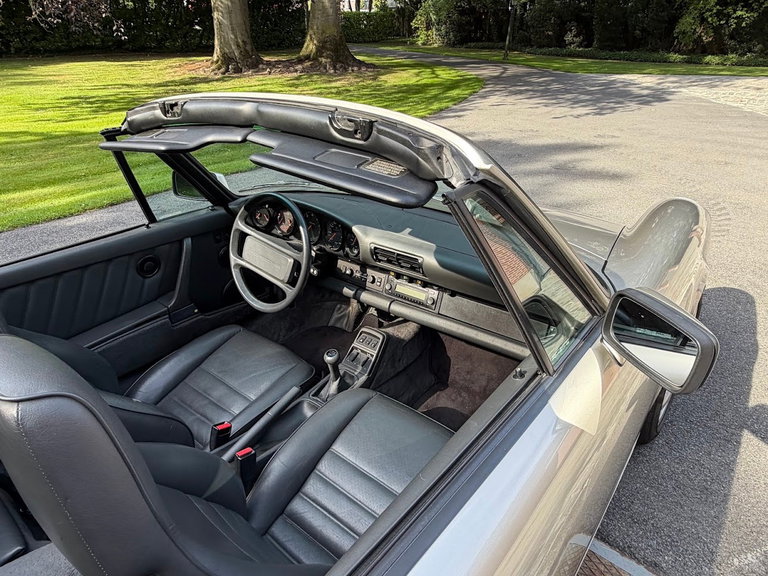 Porsche 964 Carrera 4