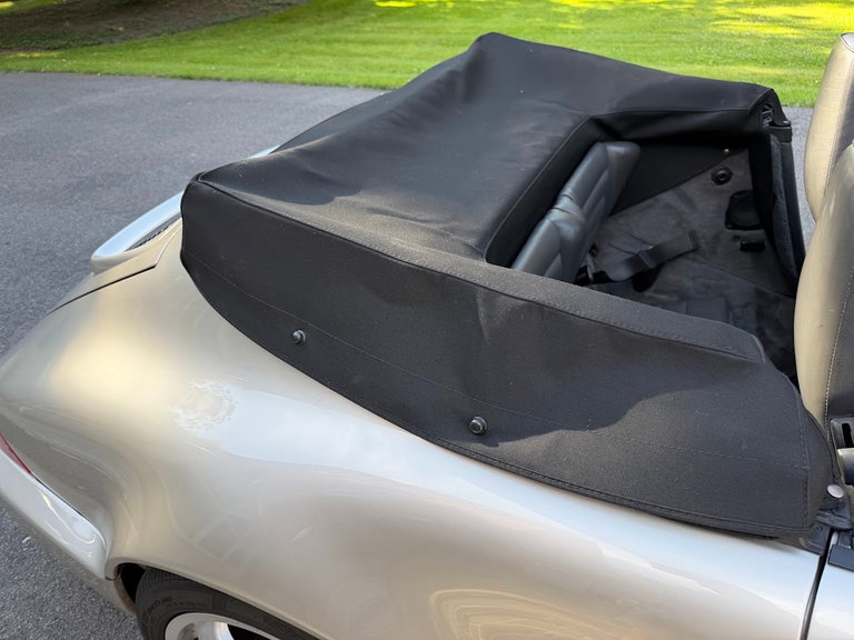 Porsche 964 Carrera 4