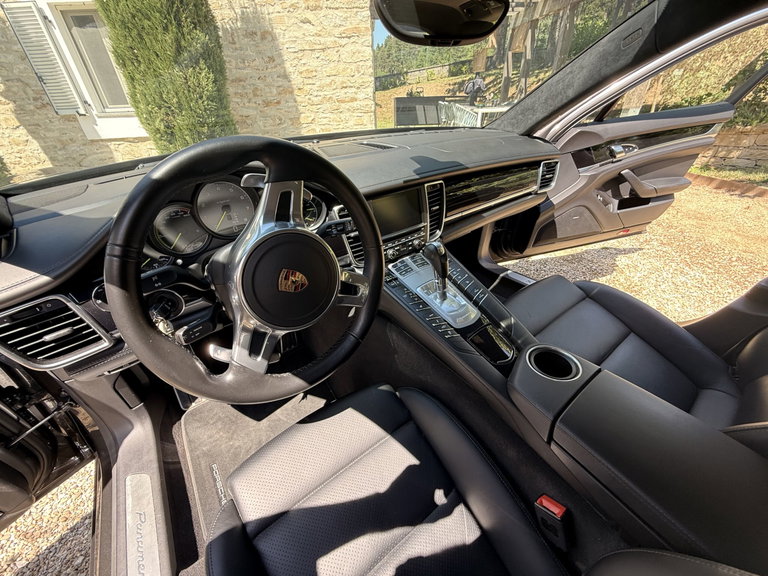 Porsche Panamera S E-Hybrid