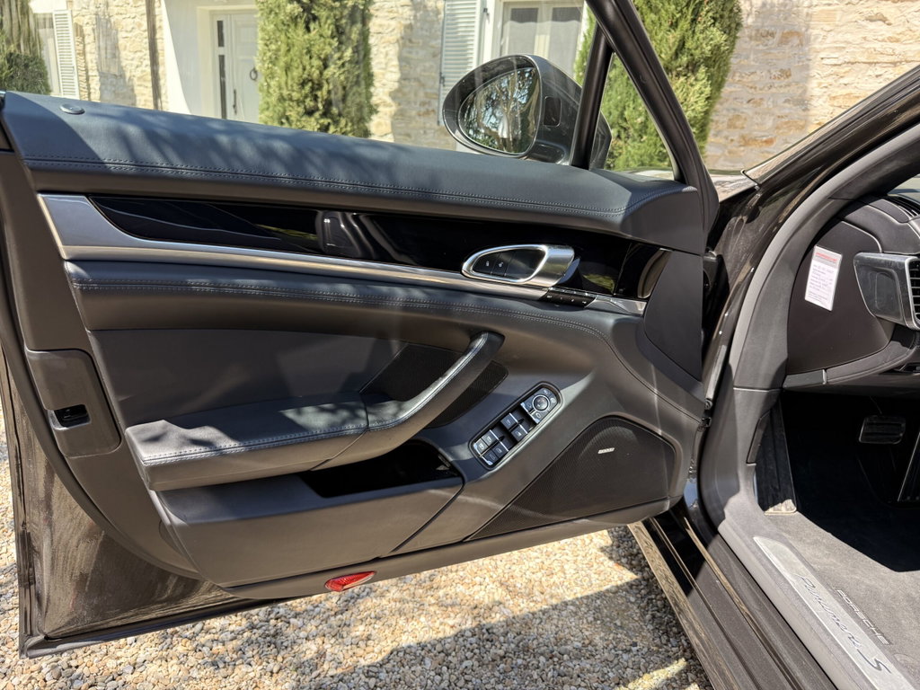 Porsche Panamera S E-Hybrid