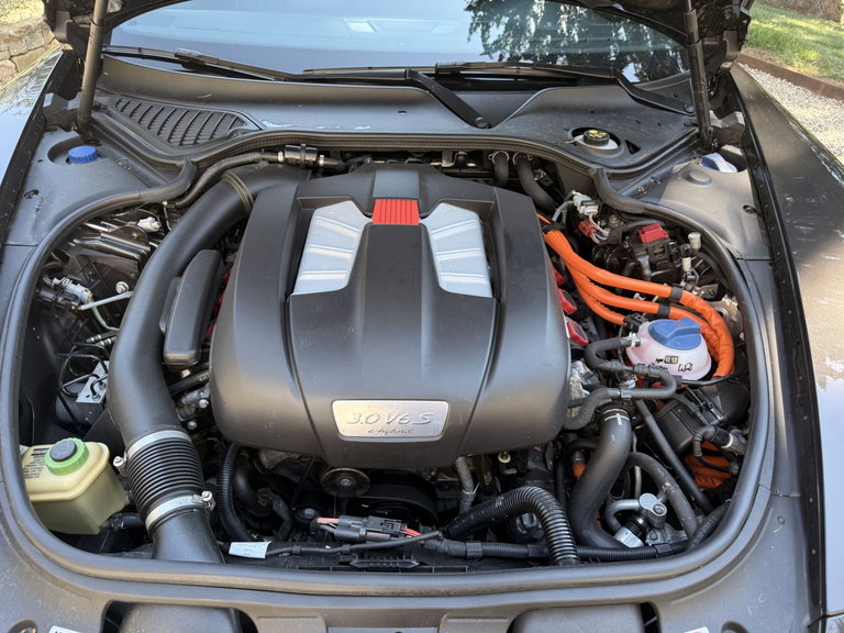 Porsche Panamera S E-Hybrid
