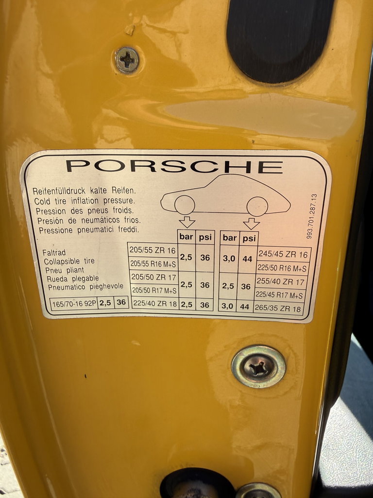 Porsche 993 Carrera