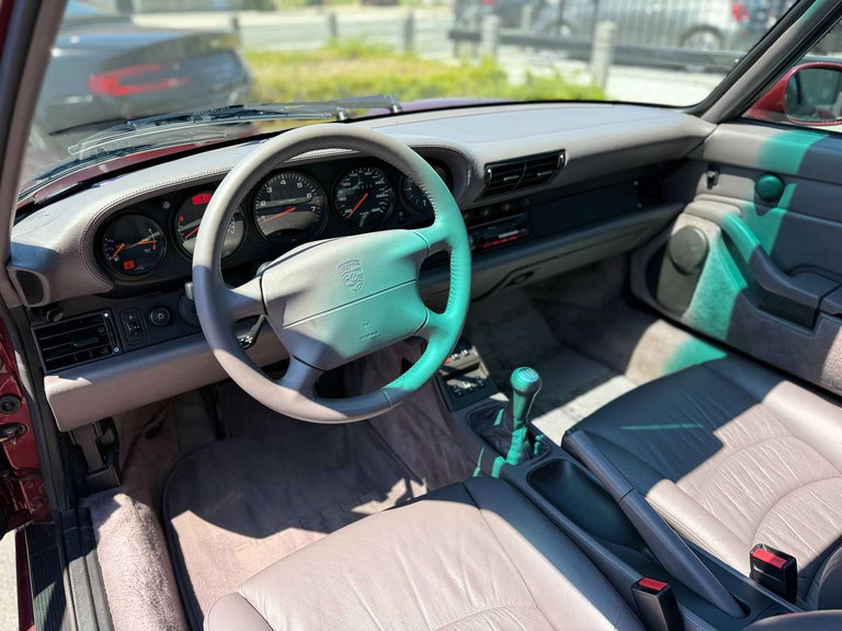 Porsche 993 Carrera 4S