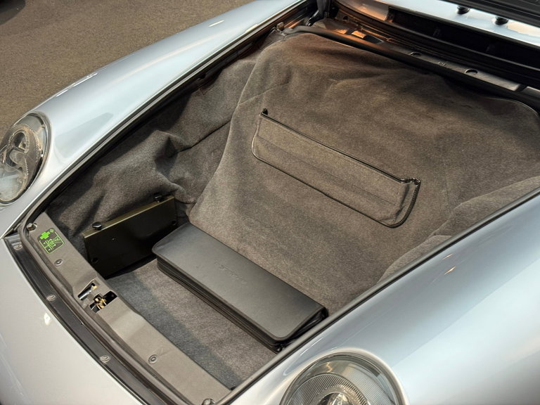 Porsche 993 Carrera 4S