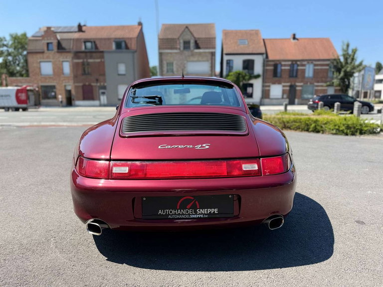 Porsche 993 Carrera 4S