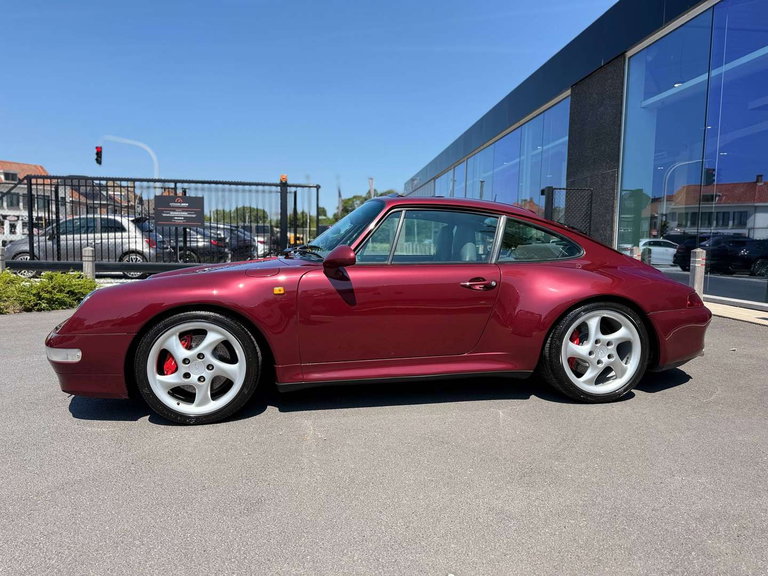 Porsche 993 Carrera 4S