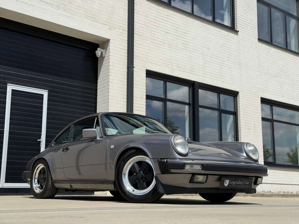 Porsche 911 Carrera 3.2