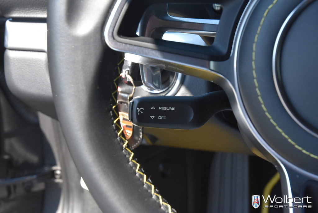 Porsche 718 Cayman