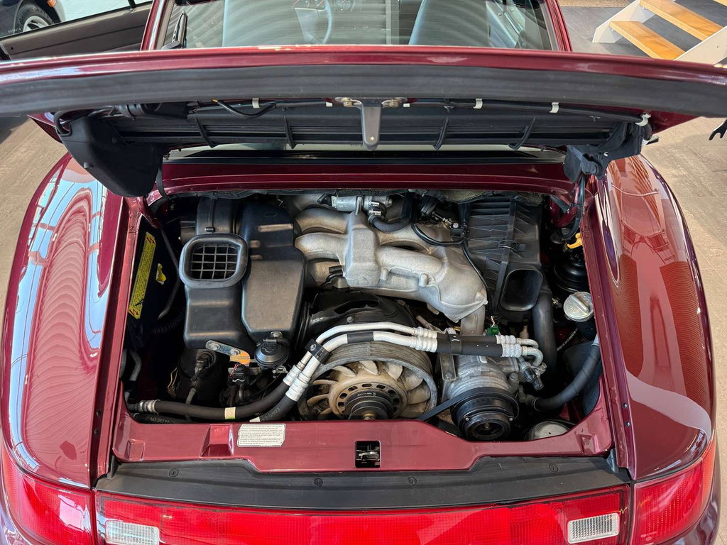 Porsche 993 Carrera 4S