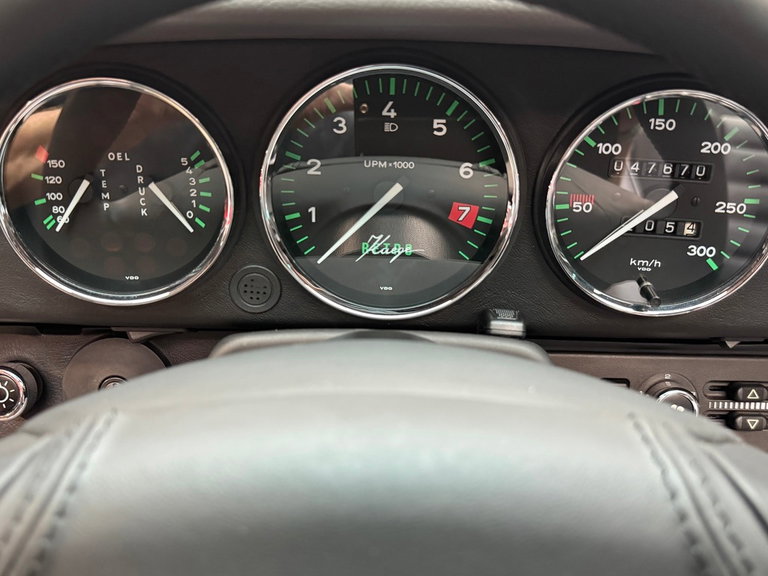Porsche 964 Carrera 2
