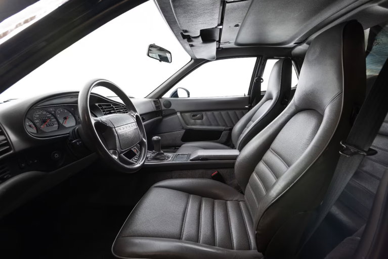 Porsche 968