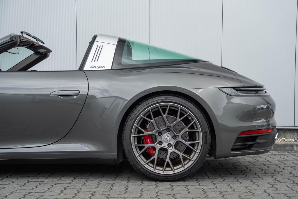 Porsche 992 Targa 4S