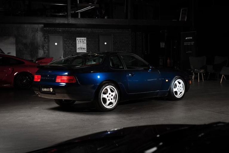 Porsche 968