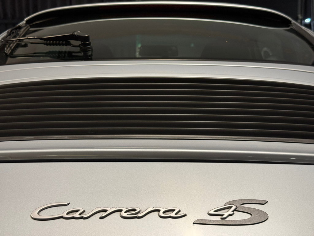 Porsche 993 Carrera 4S