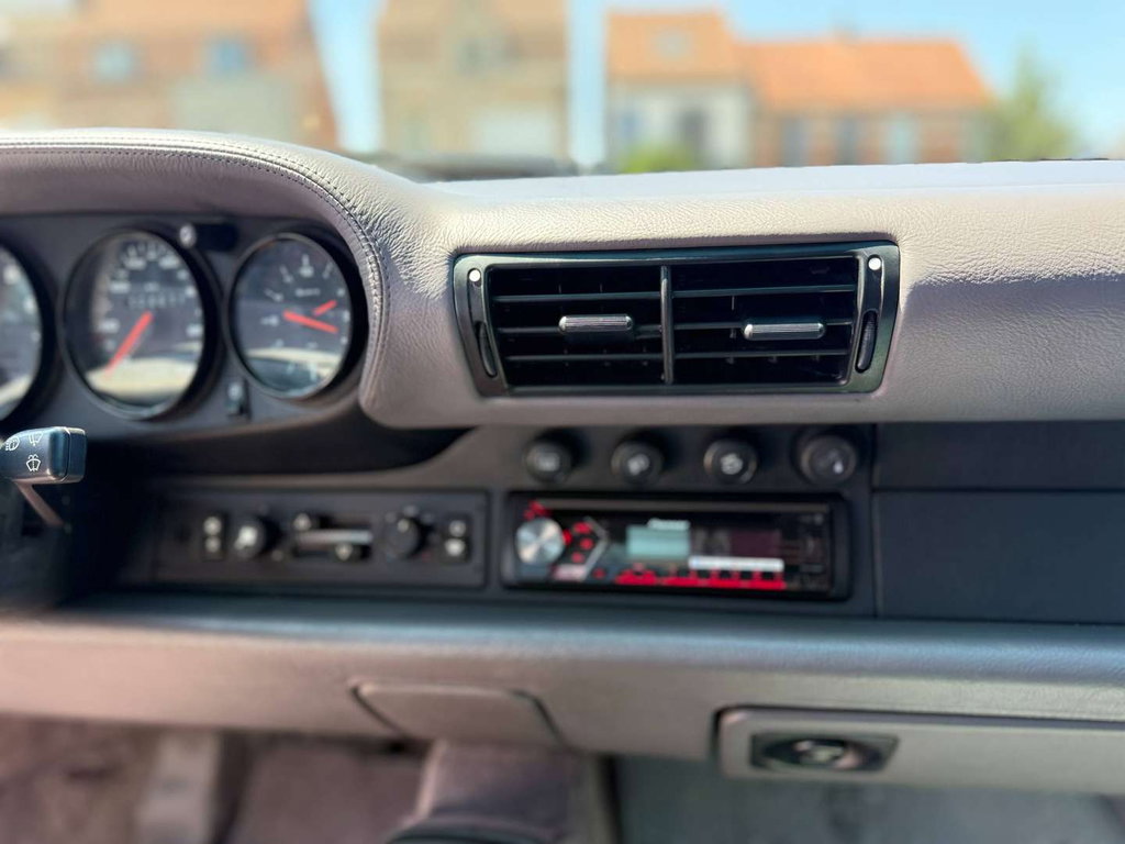Porsche 993 Carrera 4S