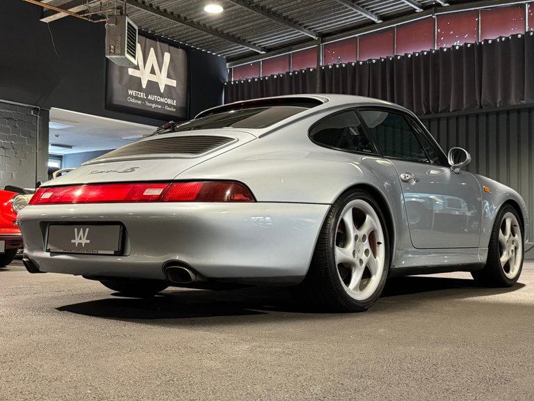 Porsche 993 Carrera 4S