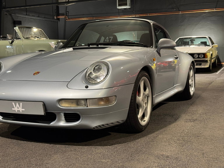 Porsche 993 Carrera 4S