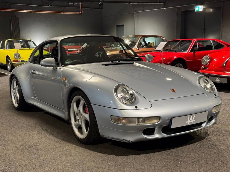 Porsche 993 Carrera 4S