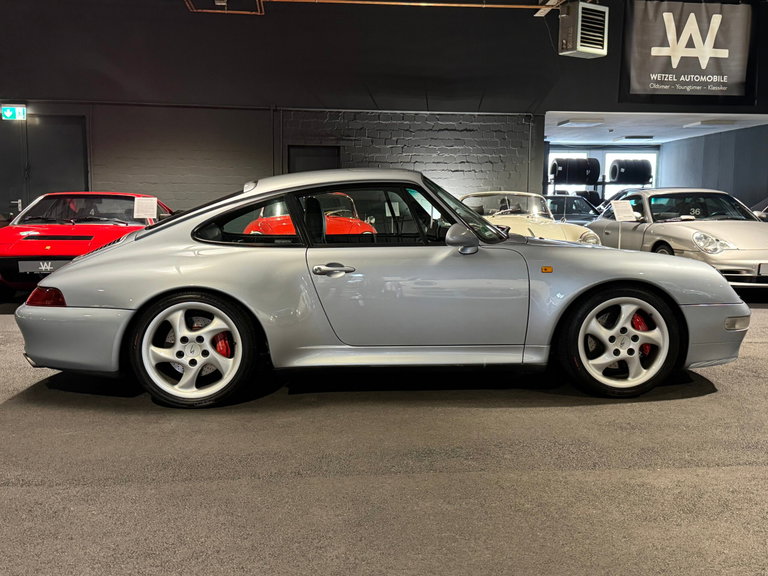 Porsche 993 Carrera 4S