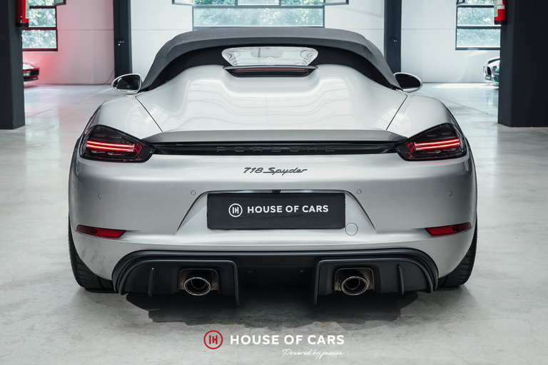 Porsche 718 Spyder