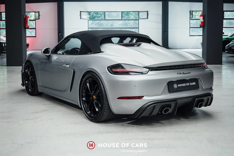Porsche 718 Spyder
