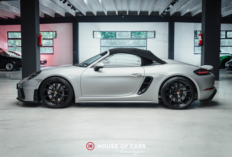 Porsche 718 Spyder