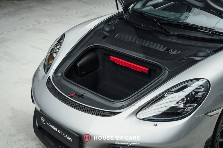 Porsche 718 Spyder