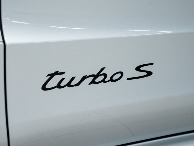 Porsche Panamera Turbo S E-Hybrid