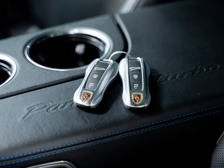 Porsche Panamera Turbo S E-Hybrid
