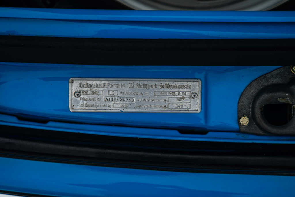 Porsche 911 T