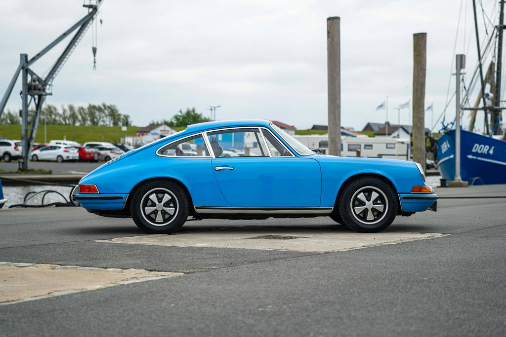 Porsche 911 T