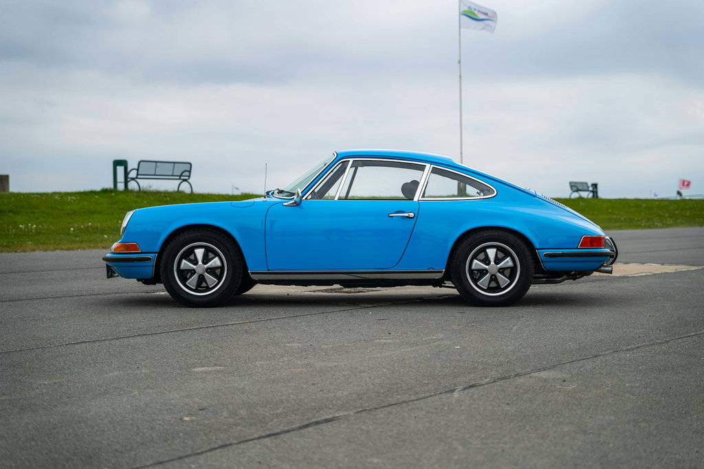 Porsche 911 T
