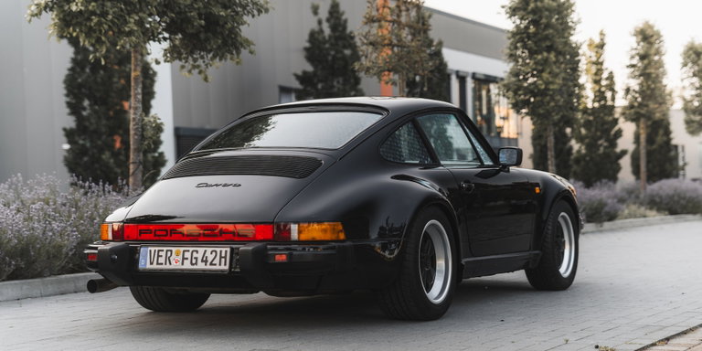 Porsche 911 Carrera 3.2 WTL