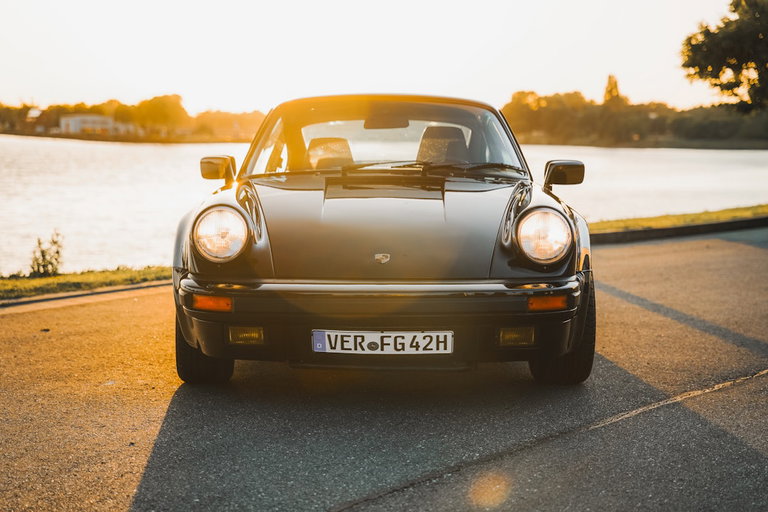 Porsche 911 Carrera 3.2 WTL