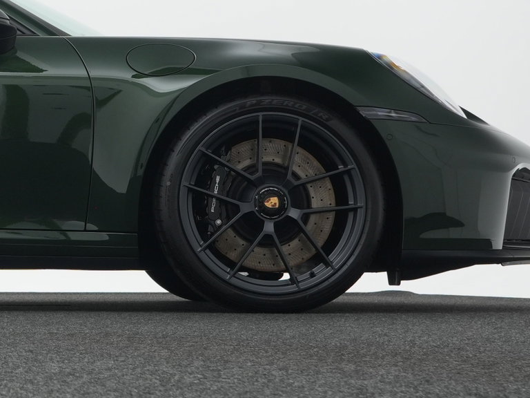 Porsche 992.2 Carrera GTS