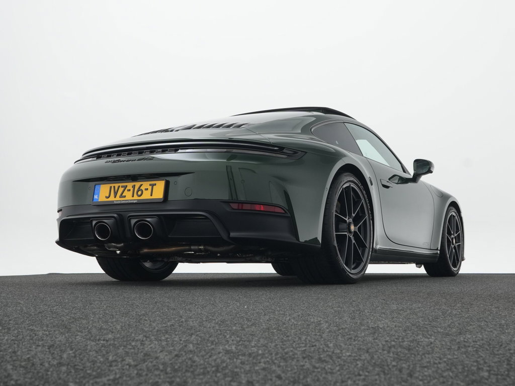 Porsche 992.2 Carrera GTS