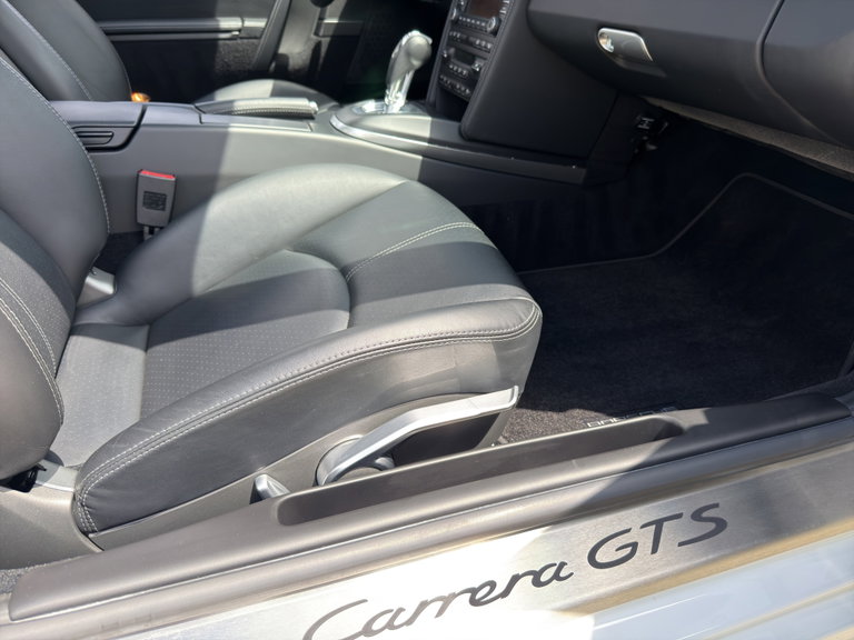 Porsche 997.2 Carrera GTS