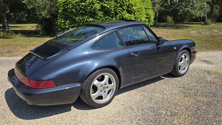 Porsche 964 Carrera 4