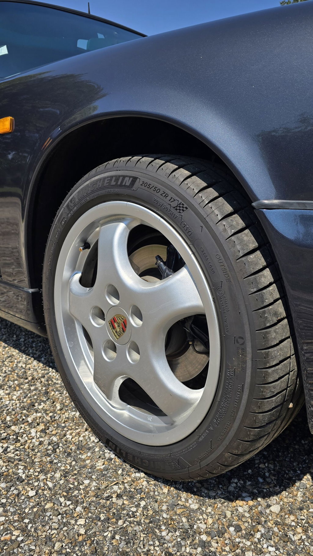 Porsche 964 Carrera 4