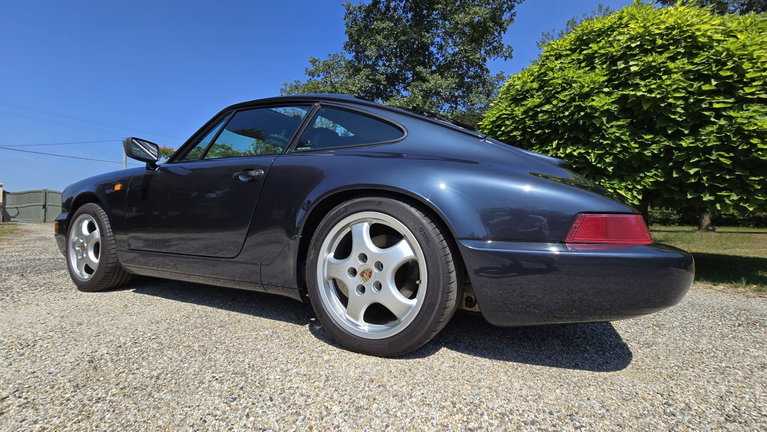 Porsche 964 Carrera 4