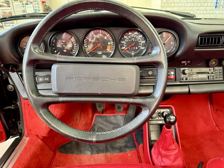 Porsche 911 Carrera 3.2 WTL