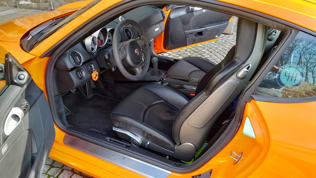 Porsche 987 Cayman S