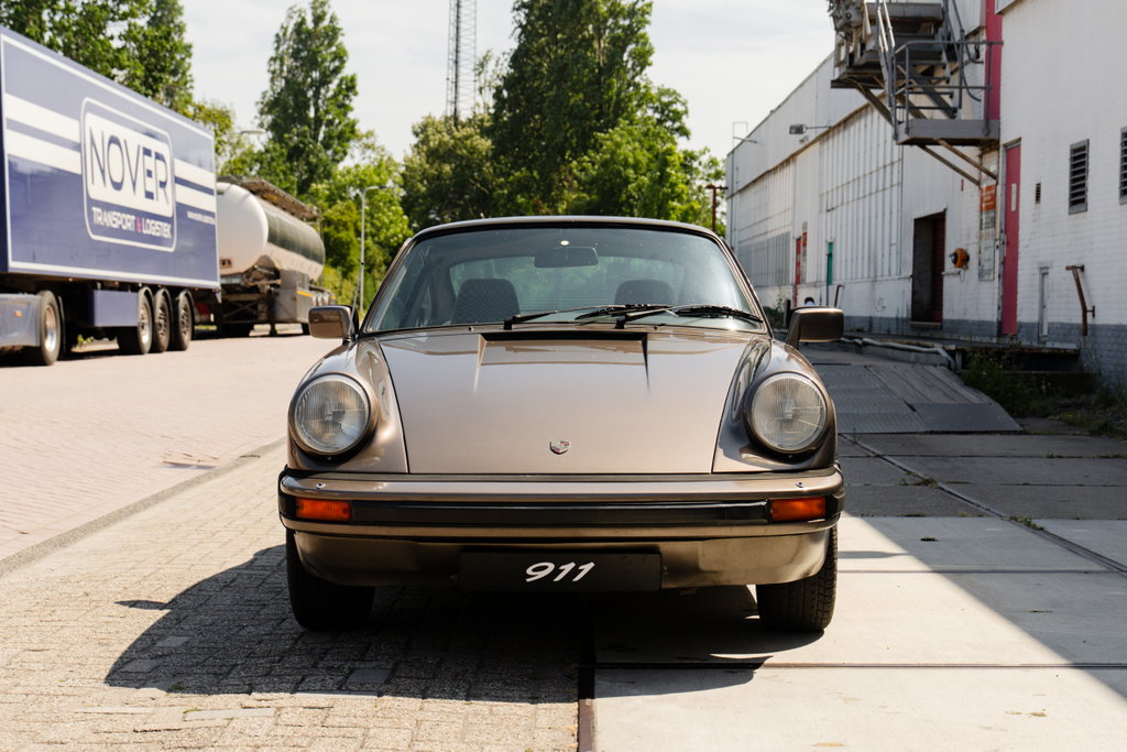 Porsche 911 SC