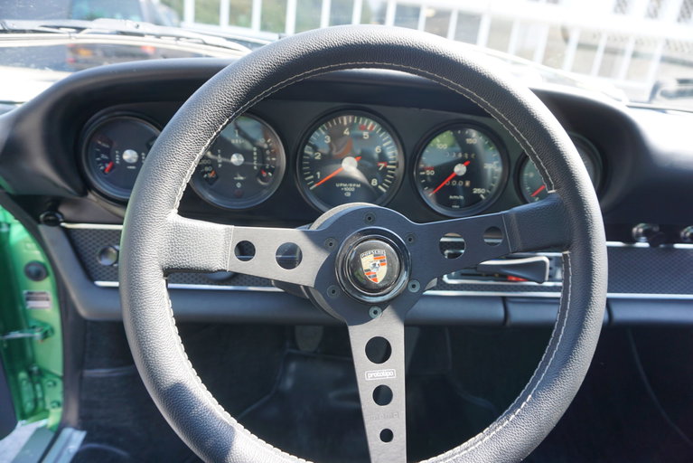 Porsche 911 E
